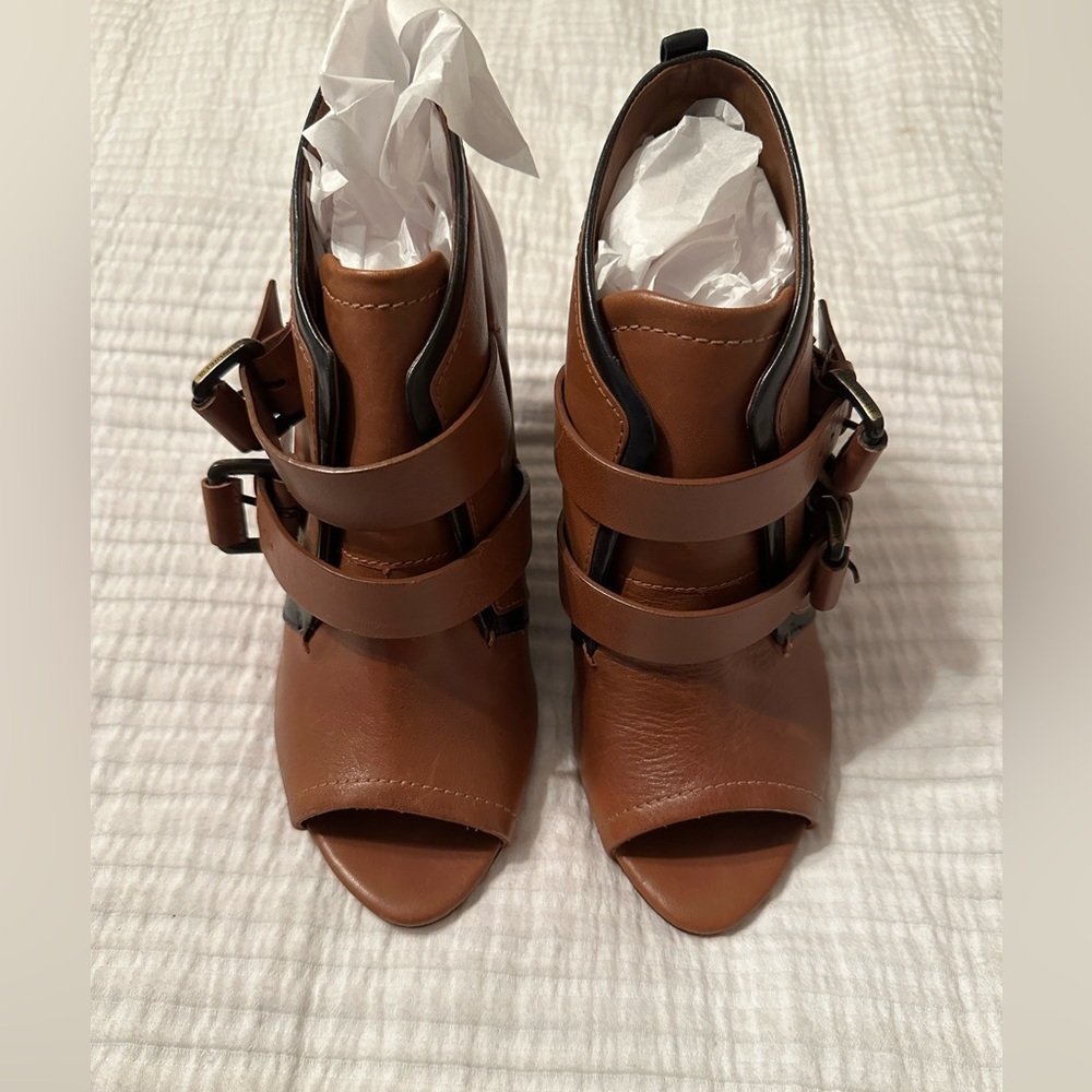 10 Crosby Derek Lam Zale Wedge Booties - Size 8 - Picture 2 of 11